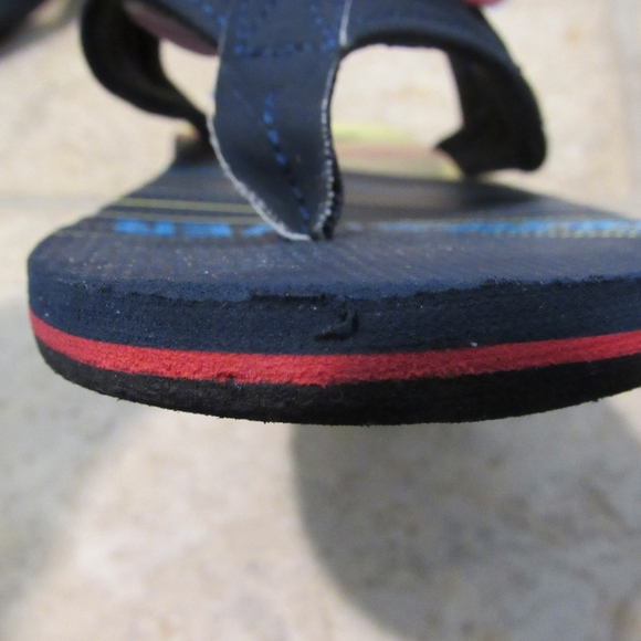 FIRM PRICE!Quicksilver Youth, Cutback, Unisex, GUC With Box, Colorful Flip Flops - Picture 8 of 11